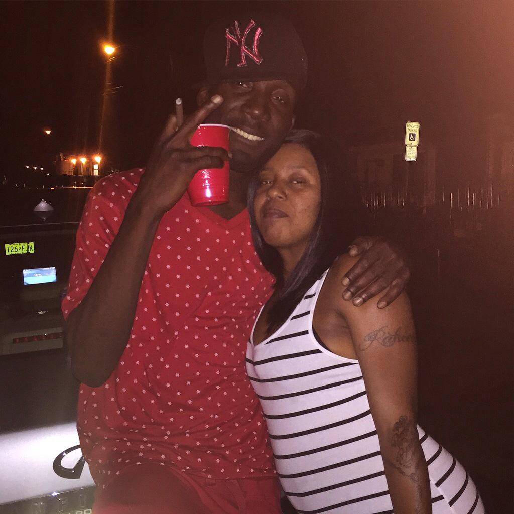 GeeSchizzle's tweet photo. #EJCGang #CMD2NYC #TeamSchizzle #SMGDaMovement http://t.co/UxFNOMFcdQ