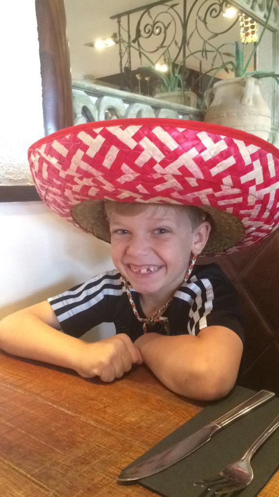 cookie074's tweet image. Happy 8th birthday to my mucho amigo son Jimbo!!  Xxx