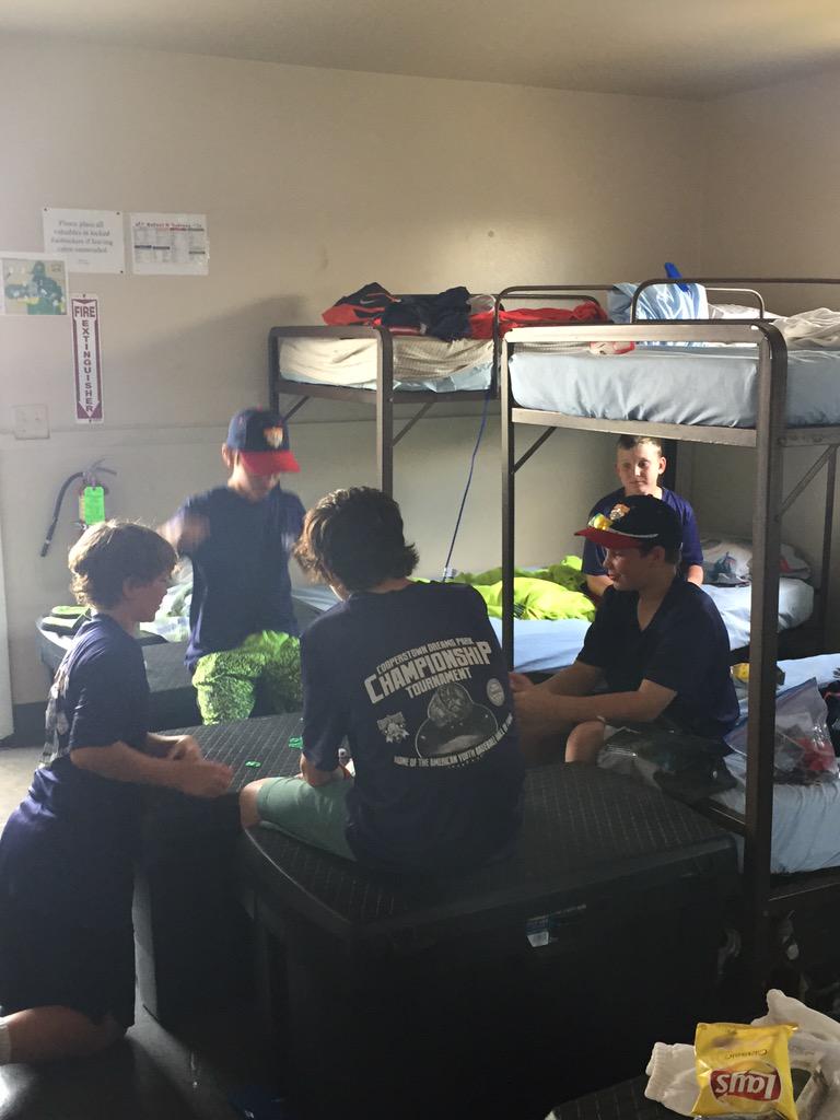 kcsean23's tweet image. #BetweenGames #NotHighStakes #waldothunder