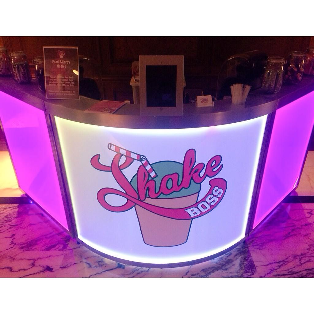 ShakeBossUK's tweet photo. Our fully mobile milkshake bar at a #Walima #MilkshakeMondays #wedding #event #milkshakes #shakeboss #milkshakebar http://t.co/UVHPpVUTDE