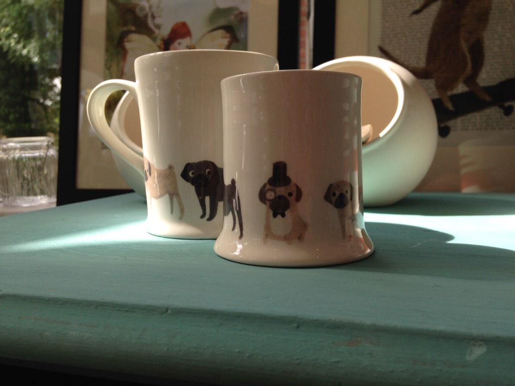 EnglishPretty's tweet image. Still #puglovin' here at Pretty English!