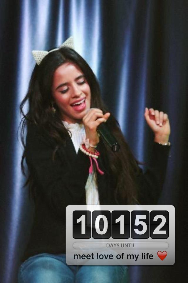 usedtoportilla's tweet image. How do I feel when I see the fans going in #SummerReflectionTour and that I'm from Brazil waiting to see my Camila