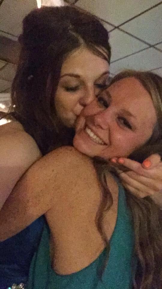 katlinkrepline's tweet photo. Friday can't come fast enough! Having @SchoenTaylor withdrawals. http://t.co/q72h8A7v6c