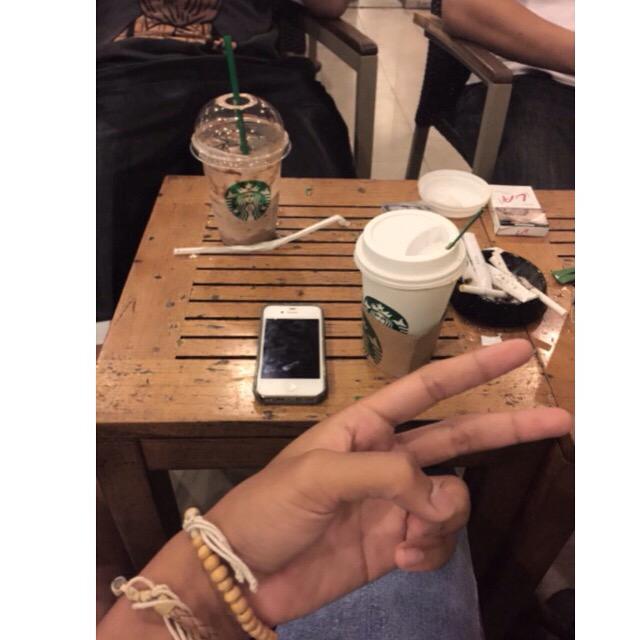 Dear My best friends, no one can replace you in my life👬👬💋💋🙊