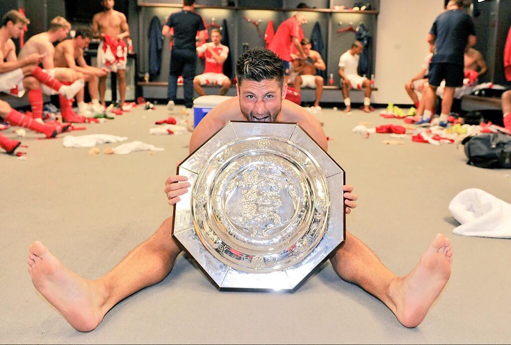 Happy birthday to Olivier Giroud who turns 29 today. have a good one 