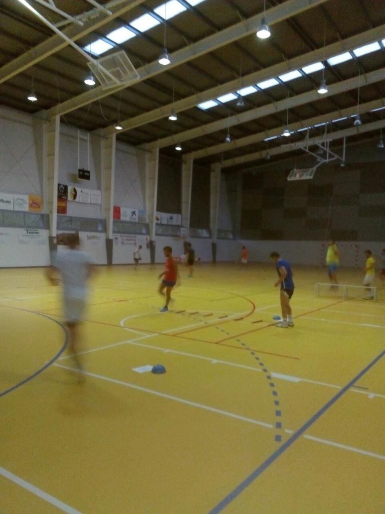 elcampillofs's tweet photo. Primer entrenamiento de pretemporada, aquí os dejo algunas fotos: http://t.co/PPzskeh8GS