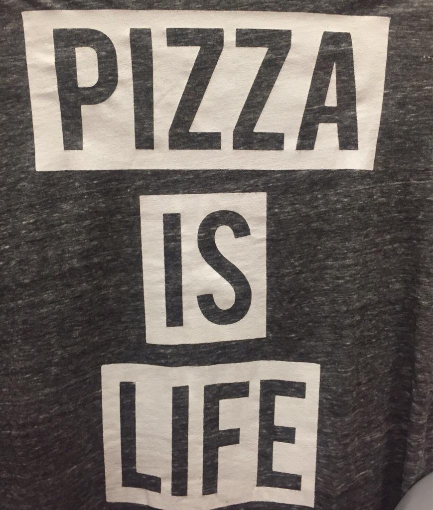 _zaharias's tweet photo. Don't forget to come in and get your pizza tonight! http://t.co/7EzqmFtb8P