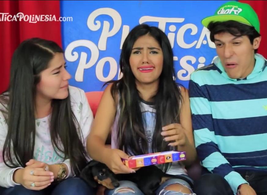 j_thebluestonee's tweet image. @PlaticaPolinesi lo veo una y otra vez pero me sigo riendo😂 #Karen💙 #Rafa💚 #Lesslie❤️ #PP