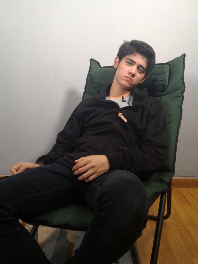 SCTV's tweet photo. .@alysyarief kecapean nih setelah latihan persiapan HUT SCTV 25.
Kasih semangat yuk. #MenujuSCTV25 http://t.co/al9DicUHvZ