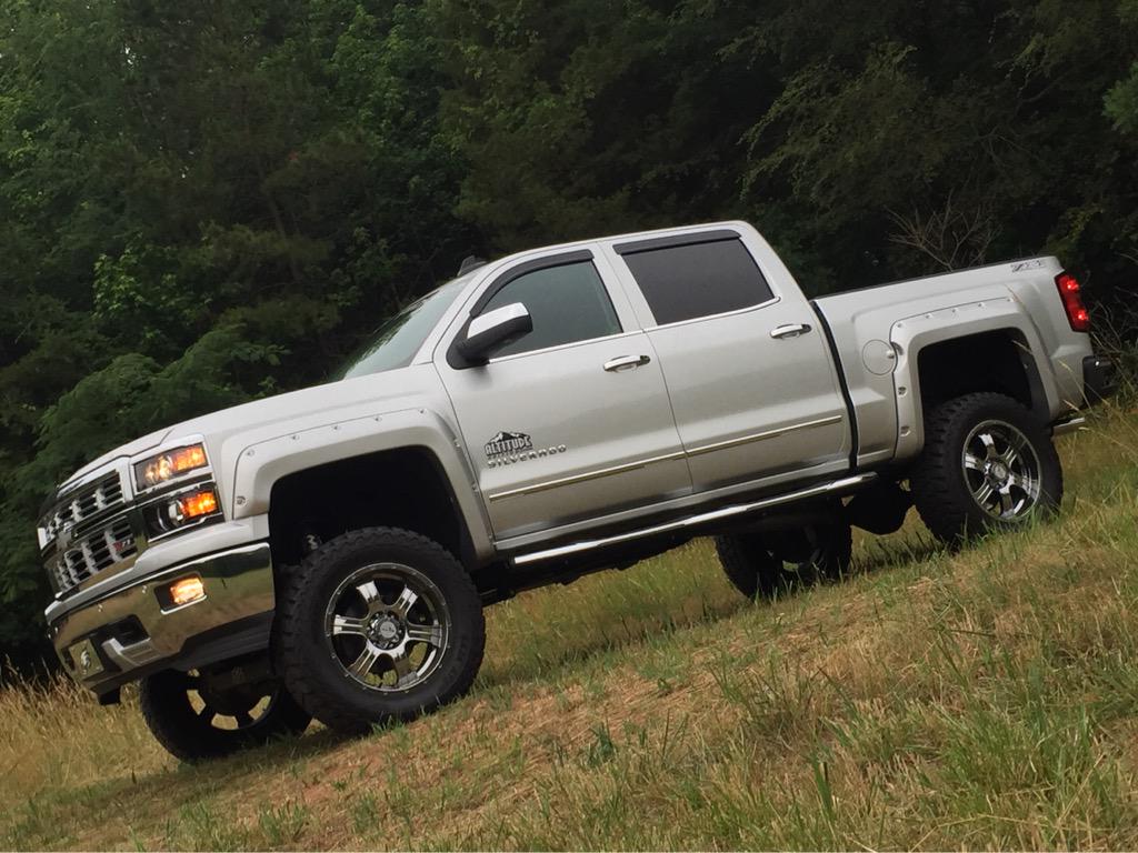Brent_Wentz's tweet photo. @RockyRidgeBBT #MeanAndClean http://t.co/TVKhfVd97U