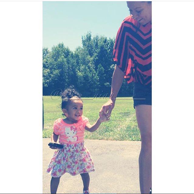RoyaltyBrown__'s tweet photo. Royalty with her grandma @Mombreezy 😍😍 http://t.co/5K500JmjY2