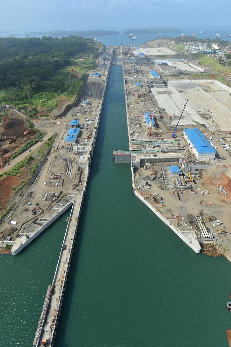 New #PanamaCanalExpansion locks names! Pacific side will be named Cocoli and Atlantic, Agua Clara.
