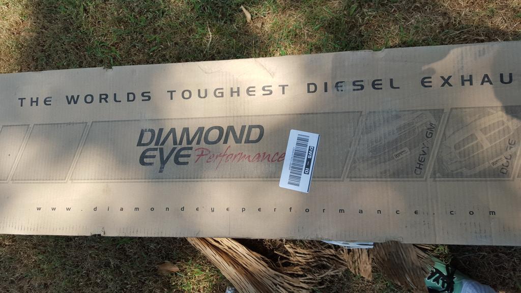 gkwood98's tweet photo. The ole goat got new pipes today #StraitPipe #12Valve http://t.co/UDsq3Ijrbr