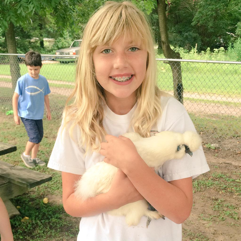 CS_ChildCare's tweet photo. We had some animals drop by... #pettingzoo #kids #sunmercamp #fun http://t.co/hFZEBvnX7w