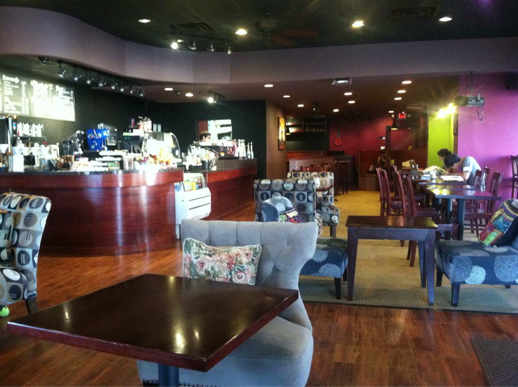 ScribeSunshine's tweet photo. Scouting local cafés http://t.co/OnRSOWEoJa