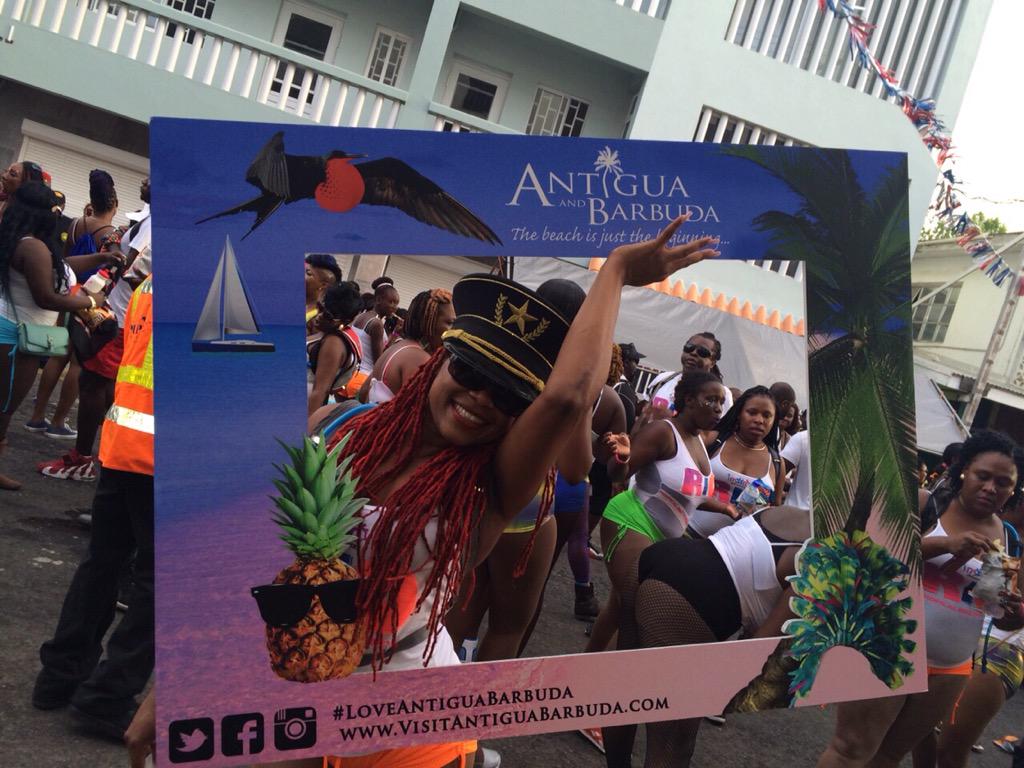 Visitaandb's tweet photo. It's #Carnival baby! #MondayMas #AntiguaCarnival2015 #AnBSummer #LoveAntiguaBarbuda http://t.co/9SGcQlOqYA