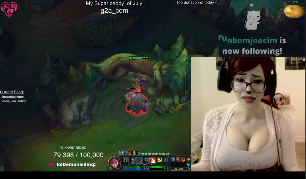 Kloet_Jeremy's tweet photo. @ShaquillePolak Je moet kijken naar Pink_Sparkles op twitch. Gekke gaos hier. 0 mods. Elke minuut 3,00 donatie.. http://t.co/xiESzaxjkm