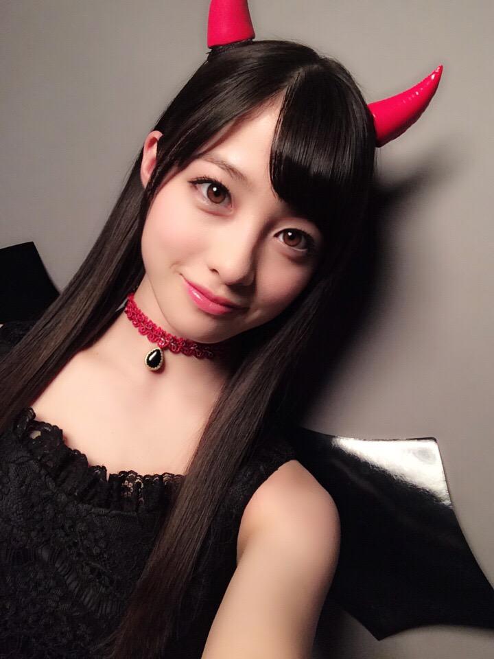 تويتر 橋本環奈 على تويتر ロート製薬のリップケア製品の新cmに出させて頂いてます リップベビークレヨン の悪魔なカンナ篇 リップベビーフルーツ のメンソレータムカンナ篇です Http T Co Necskng6gl 橋本環奈 Revfromdvl Http T Co Oa9qpzlrrh