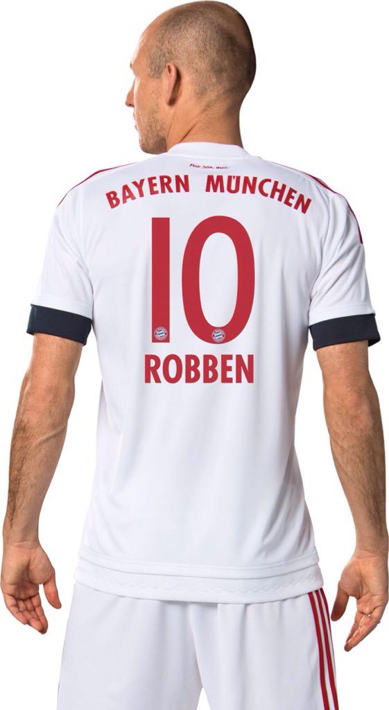 jerseyspy's tweet image. Ya tenemos disponible para traer por pedido la nueva indumentaria del Bayern! Consultas al 0992288080
