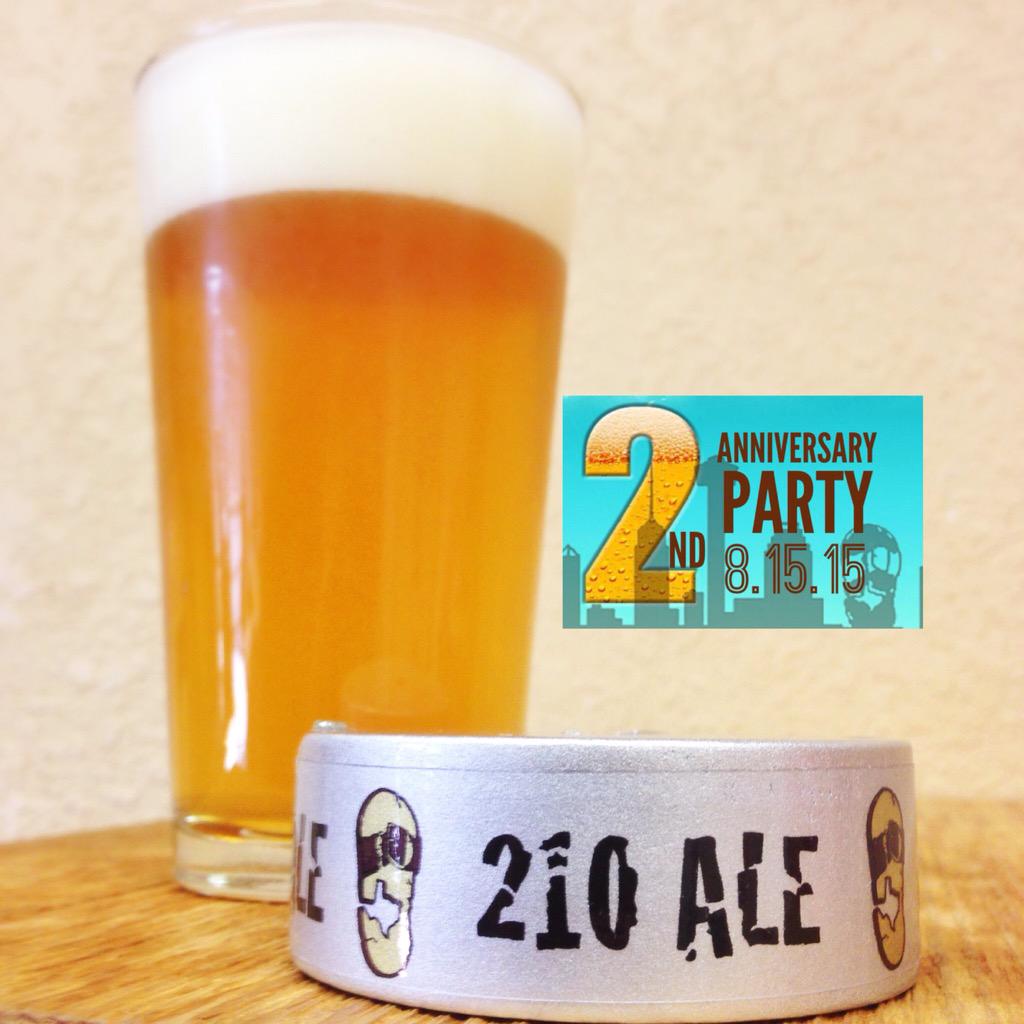 bustedsandal's tweet photo. 210 Ale + watermelon = refreshing goodness! Get tixs to our party here: http://t.co/CEH5sp3EJh #NationalWatermelonDay http://t.co/7BFyhHGBAG