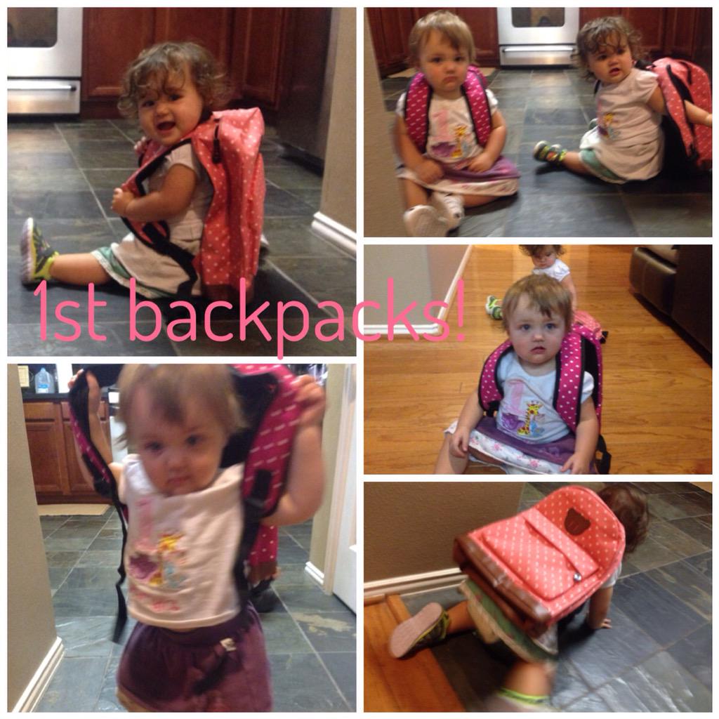 SunshinePickle's tweet image. We are getting ready for school! #Twins #FirstBackpack