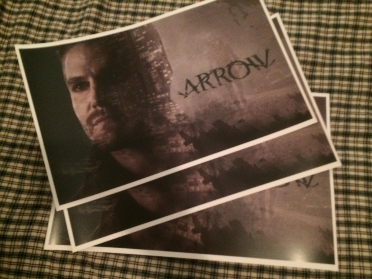 SinceriouslySA's tweet image. Want to win one of these 3 #Arrow posters made by our awesome designer @DreamySim1 RT this tweet and follow us.