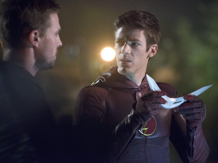 Vertele's tweet photo. #Audiencias | Antena gana con #TheFlash7 (14.7%) #TheFlash8 (14.4%) #TheFlash9 (18.2%) http://t.co/qOyNz3cZiG http://t.co/SymdjJtgro
