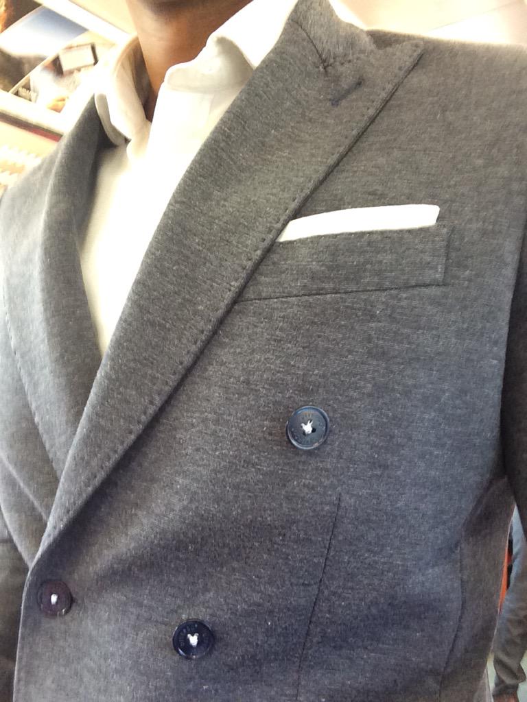 Satty7's tweet image. #DoubleBreast