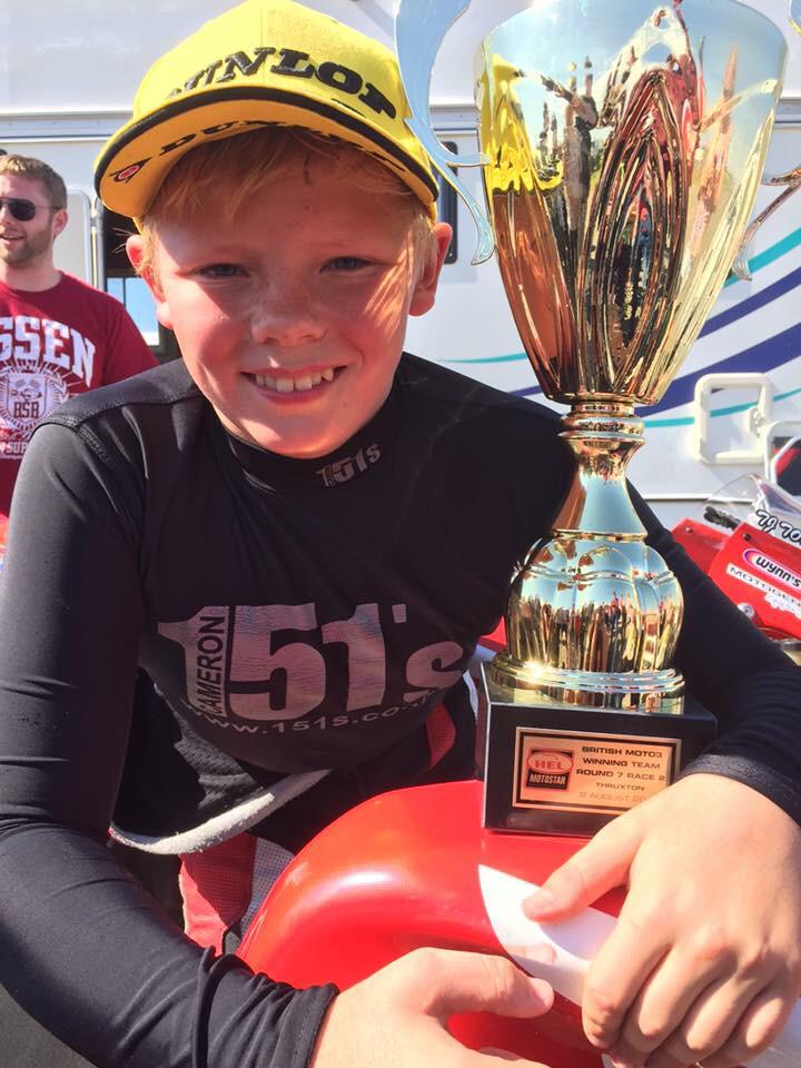Replicastracing's tweet photo. Lap record holder at Thruxton Circuit.. @Replicast @Charlie_Nesbitt @Reddingpower http://t.co/08kSHpTDhs