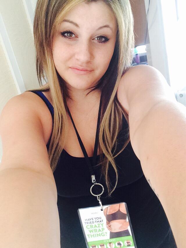 crazywrapjade's tweet image. 💃🎈 iTs My BiRThDaY 🎈💃
Happy wrap day to me!! 😂😂 #crazywrap #itworks #birthday