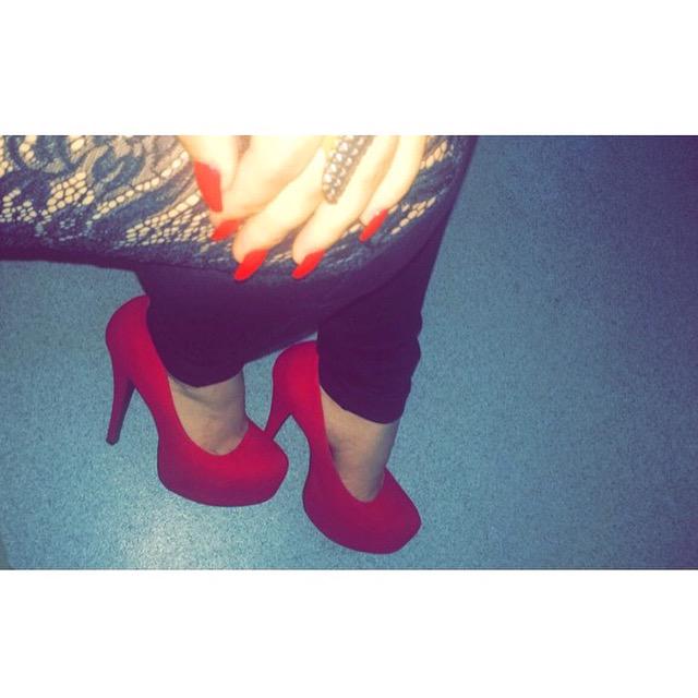 _adrii7's tweet photo. 👠💋 http://t.co/5ha9G7XJtY