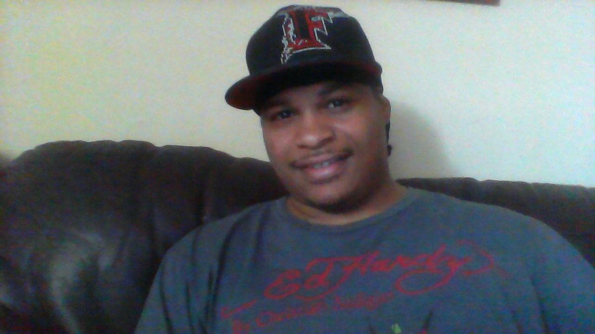 UrbnHandicapper's tweet photo. #oldschool #ThrowbackHat http://t.co/0NcOv4WVzd
