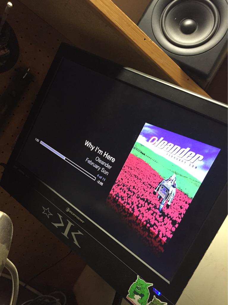 djgetlow's tweet photo. The feels this song gives me... @OLEANDERBAND what's up fellas! #garagecleaningmusic #comebacktoaggieland http://t.co/LRtK26G5uF