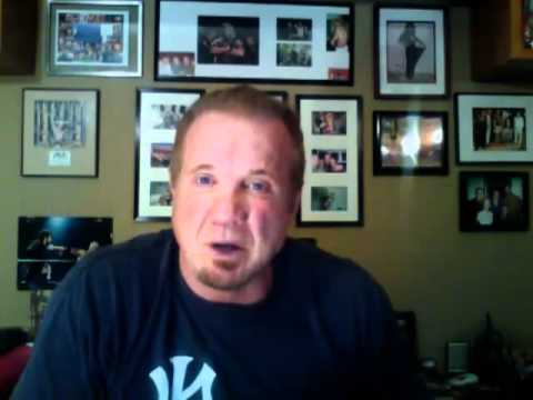 GroupWorkouts's tweet image. Wrasslin Wednesday Rewind Episode 7 vid.staged.com/uYuq #groupworkouts #groupfitness