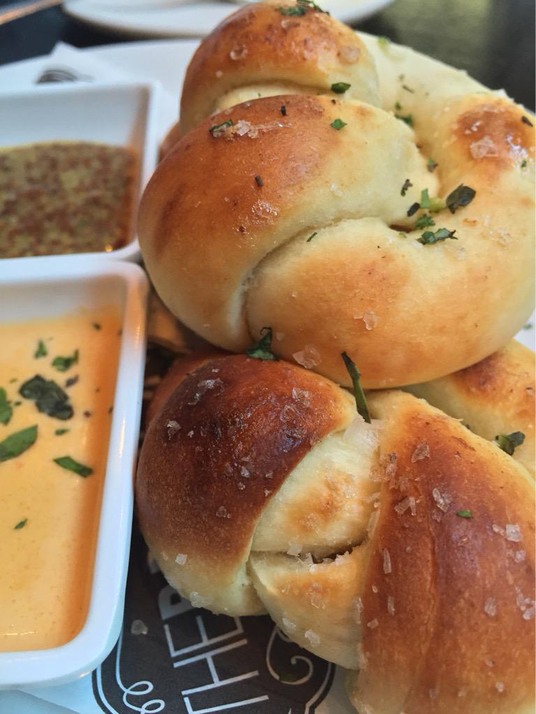 Food Mafia tweet media
