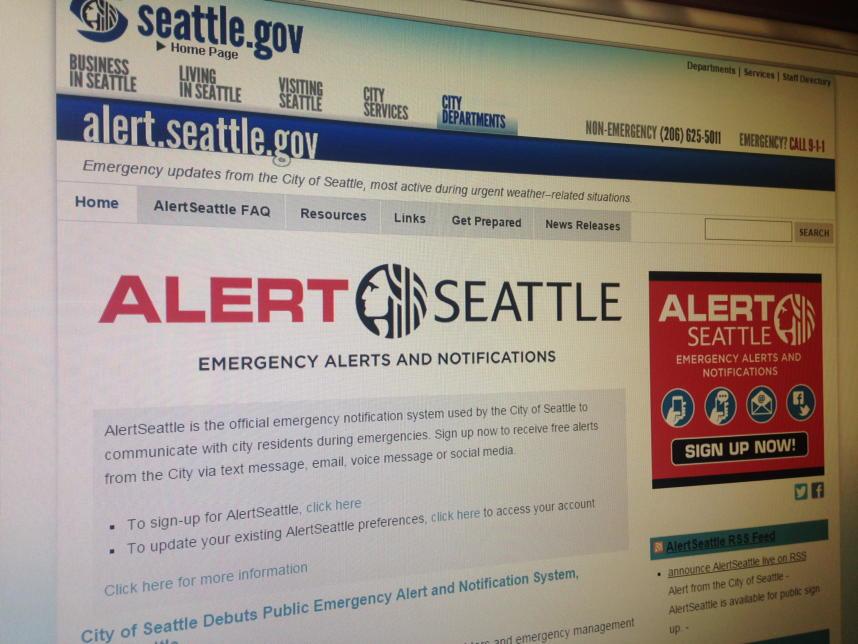 JanetKimTV's tweet photo. #AlertSeattle is available- an emergency comm. system that sends out life-saving alerts, per @cityofseattle. #q13fox http://t.co/NdKgtlhhOM