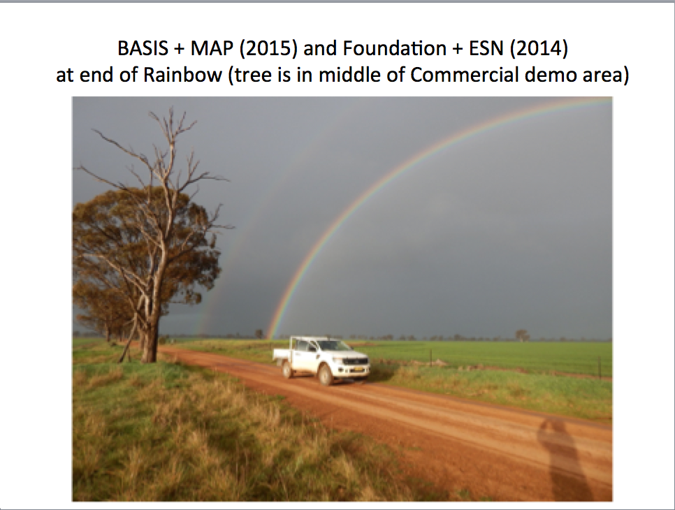 AGRICENLIFER's tweet photo. #BasisPBF on dry fertilizer --"A Pot of Gold?" Near #Temora #NSW @earthag @richo
@JamiePursehouse @GolfOrr @bknifong http://t.co/QtV6DogUVD