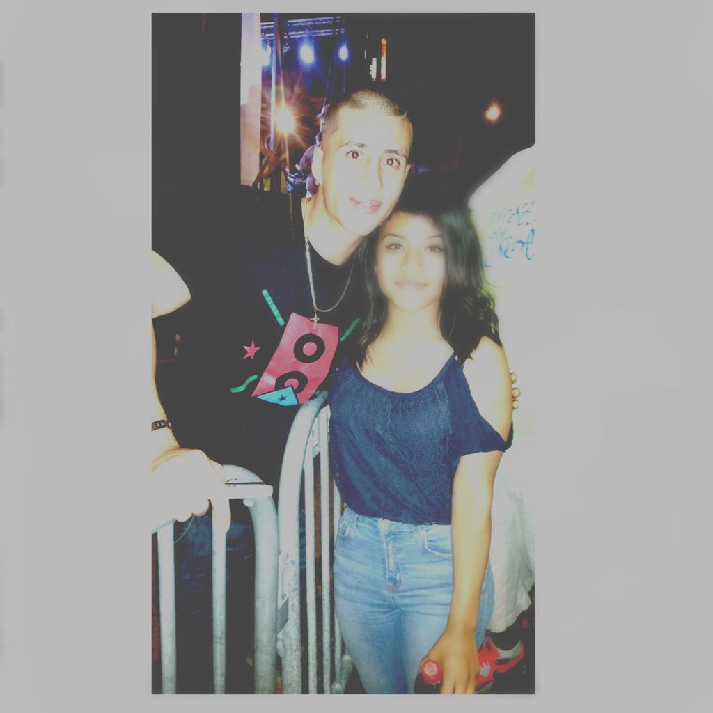 VCarranza's tweet photo. met Carlito yesterday😭😭😭💘😈
@Carlitosway89 http://t.co/kdE7PHNijy