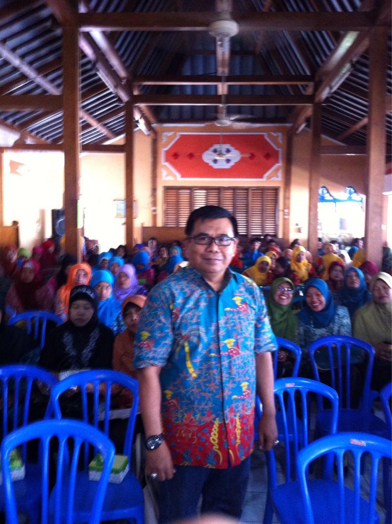 amirzuhdi's tweet image. Sharing #NeuroTeaching para guru paud, tk , sd kec Bringin Madiun Jatim , asyiiik :)