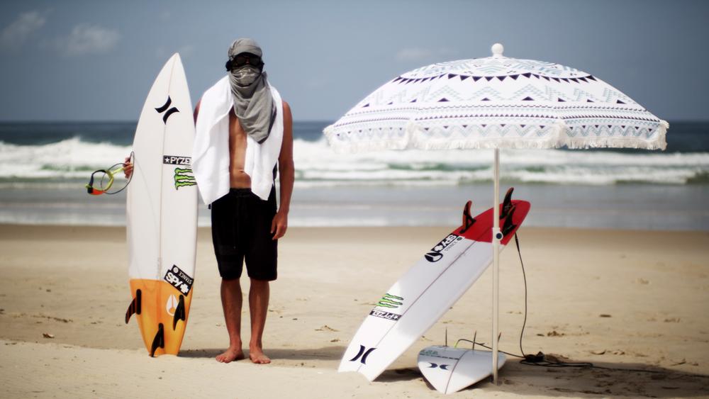 Surfer's tweet photo. Congratulations to filmmaker Erik Knutson for taking the Fan Favorite Award in #REDirectSurf 2015! http://t.co/JWUW7oWtrx