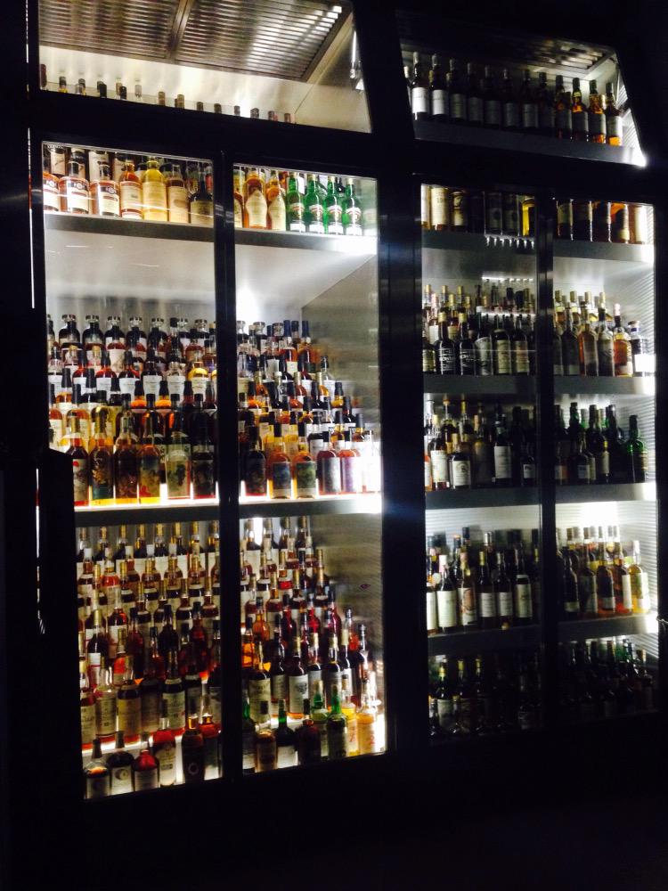 dusky's tweet image. Anyone??old whisky and champagne!
# safe whisky and malt hk #newfoundbar