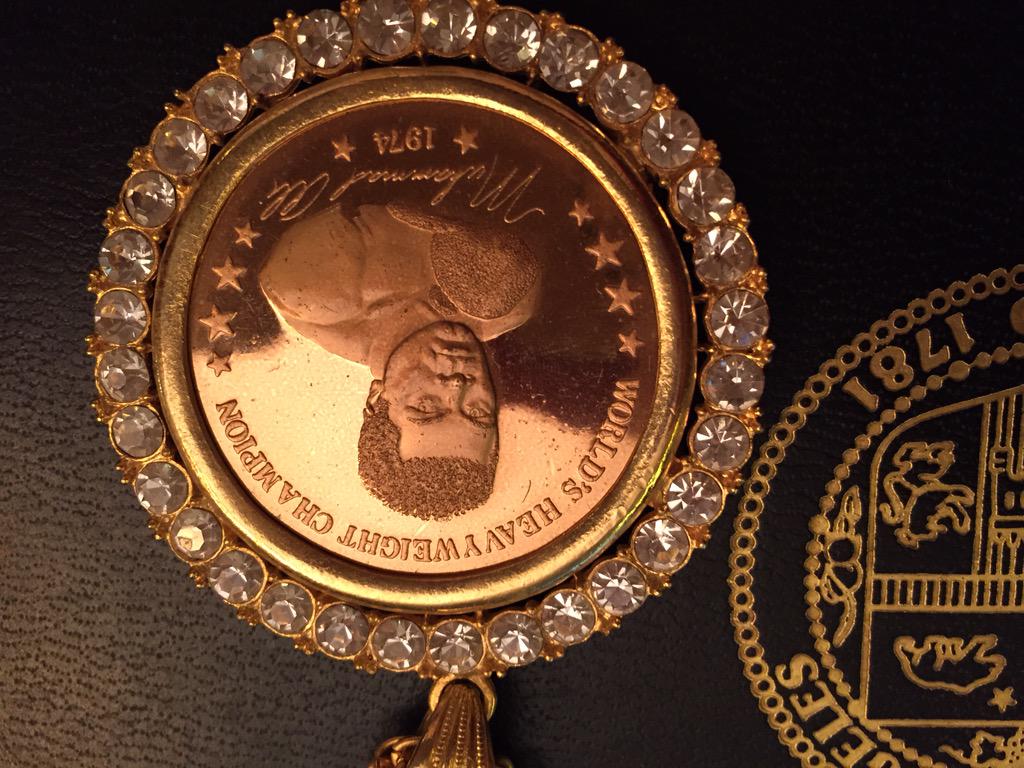 wbcmoro's tweet photo. Hidden treasures !!! @MuhammadAli @WBCBoxing http://t.co/H1vzOBdUau