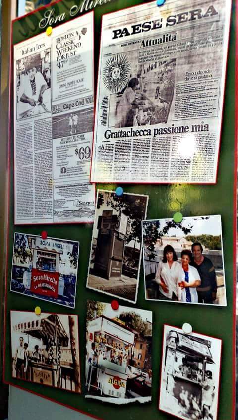 effetronky's tweet photo. Agosto 1915 agoso 2015:cent'anni di #grattachecche al chiosco della sora Mirella a ponte Cestio #Roma @BlobRai3 http://t.co/9TpUDFLoHf