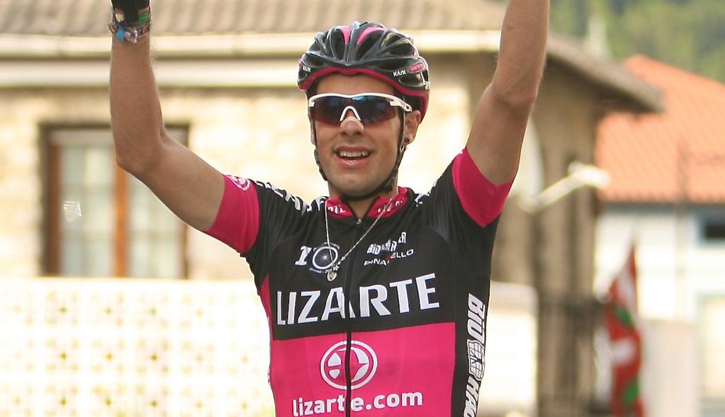 ¡Primer fichaje! El aragonés <a href="/Arcas92/">Jorge Arcas</a> (<a href="/EquipoLizarte/">Equipo Lizarte</a>) pasa a pros con nosotros en 2016. Info: bit.ly/1P3fThs