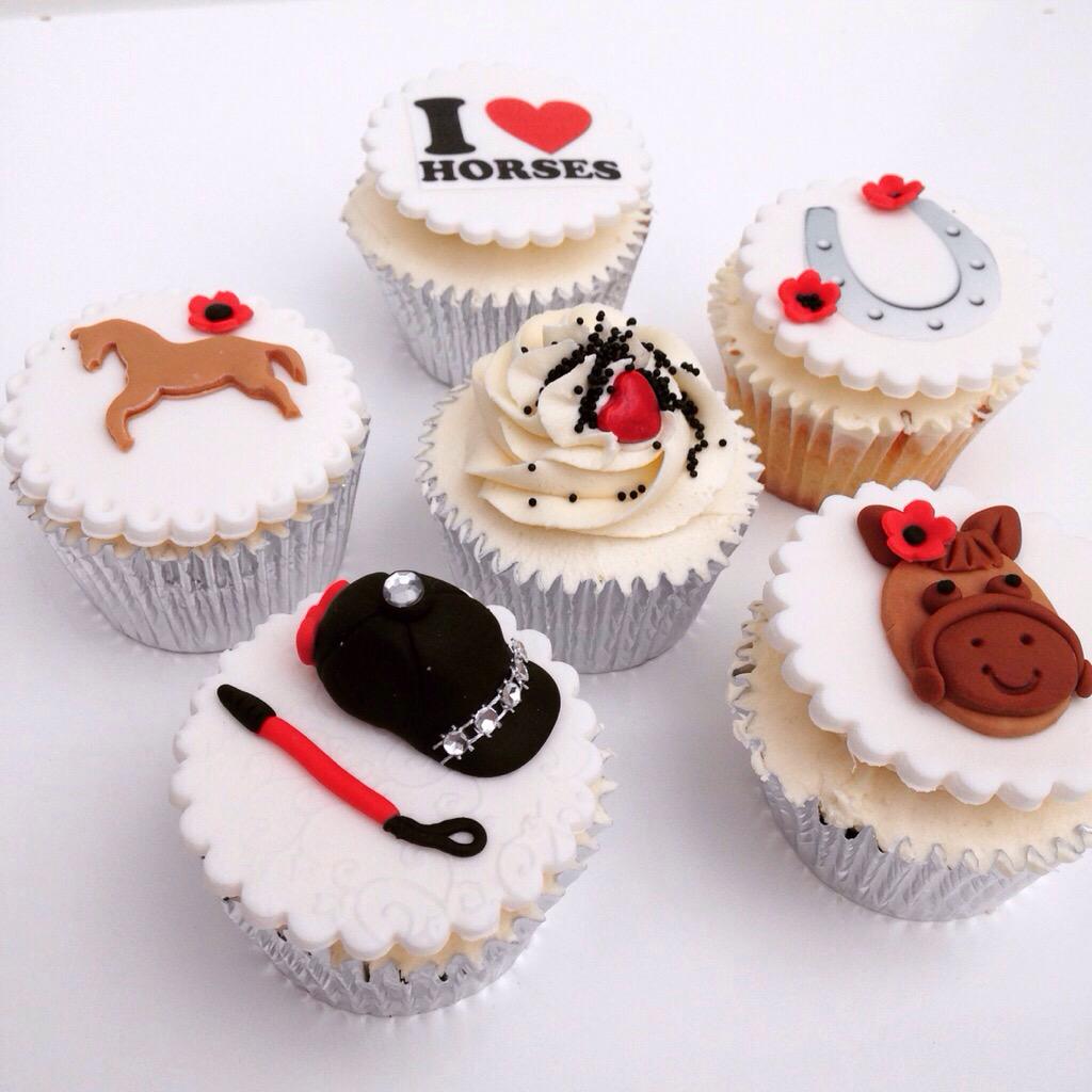 #horse #cupcakes #horseriding 🐴🐴 @MumsnetEnfield @oneenf <a href="/GordonHill_EN2/">GordonHill EN2</a> <a href="/EnterpriseEnf/">Enterprise Enfield</a> <a href="/EnfieldTN/">Enfield Talking Newspaper</a> <a href="/CakeBossUK/">Cake Boss UK</a>