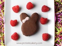 MuscleRecipes's tweet image. Raspberry Cream Protein #Chocolates by @ProteinCakery muscle.recipes/hpn5 #protein #gains #gym #fitness #recipe