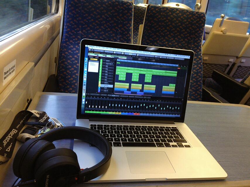 IntoColour's tweet photo. We're mixing the new tracks on the go this morning ✌️ http://t.co/tDWa7gGQXZ