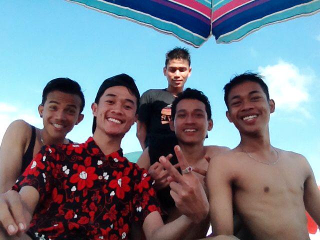 ikyhalus tweet picture