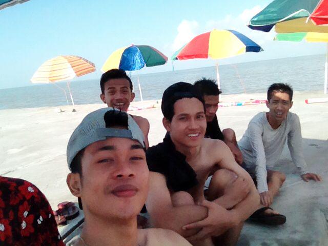 ikyhalus tweet picture