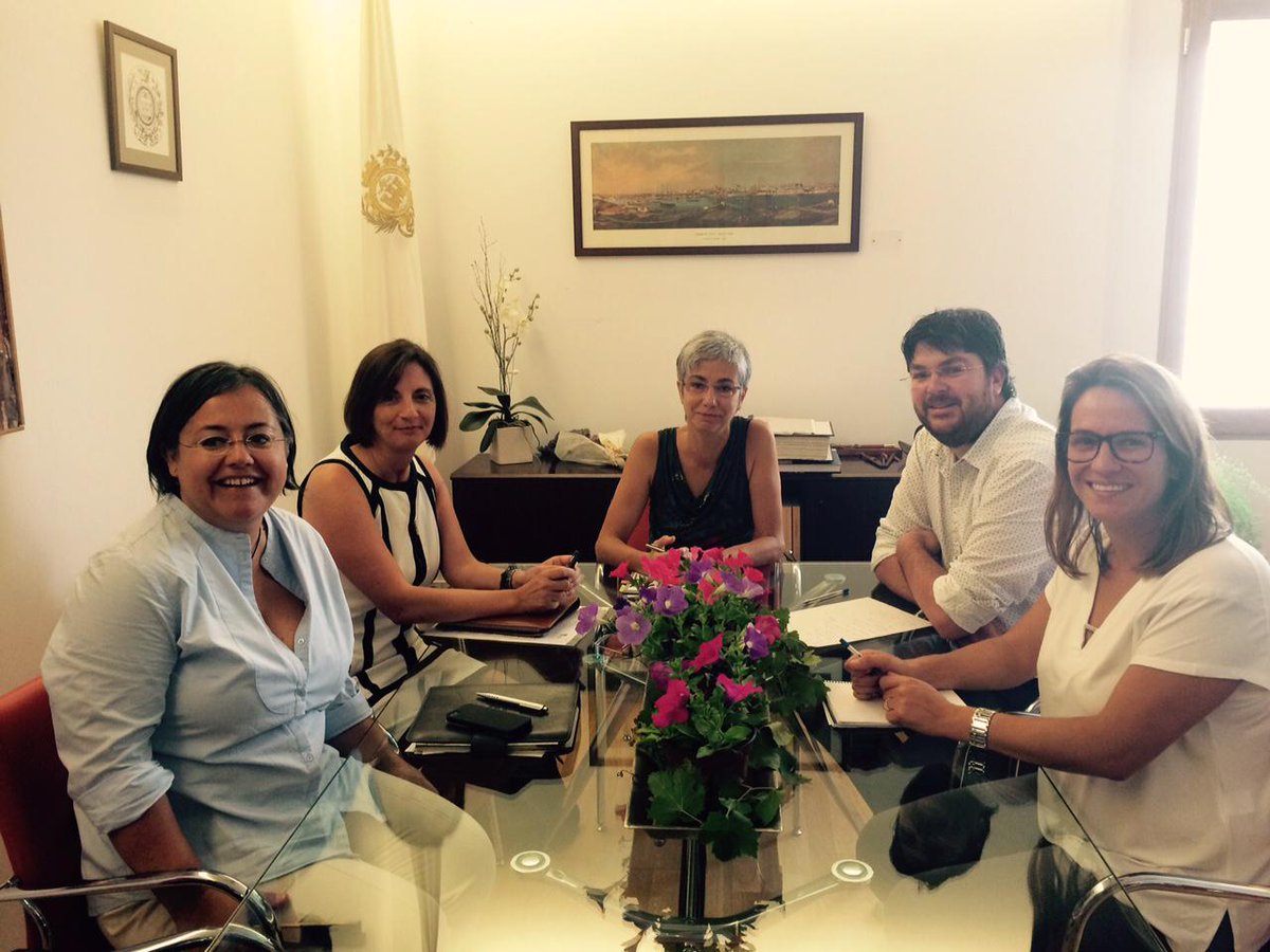ConsellMenorca's tweet photo. El @ConsellMenorca ha iniciat avui les visites institucionals als consistoris de l'illa començant per @AjuntamentMao http://t.co/hlGAbFnDle